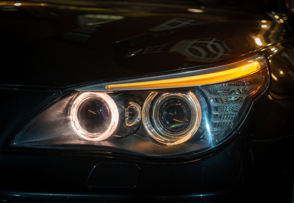 Headlights Restoration in Kenner - armadillo automotive
